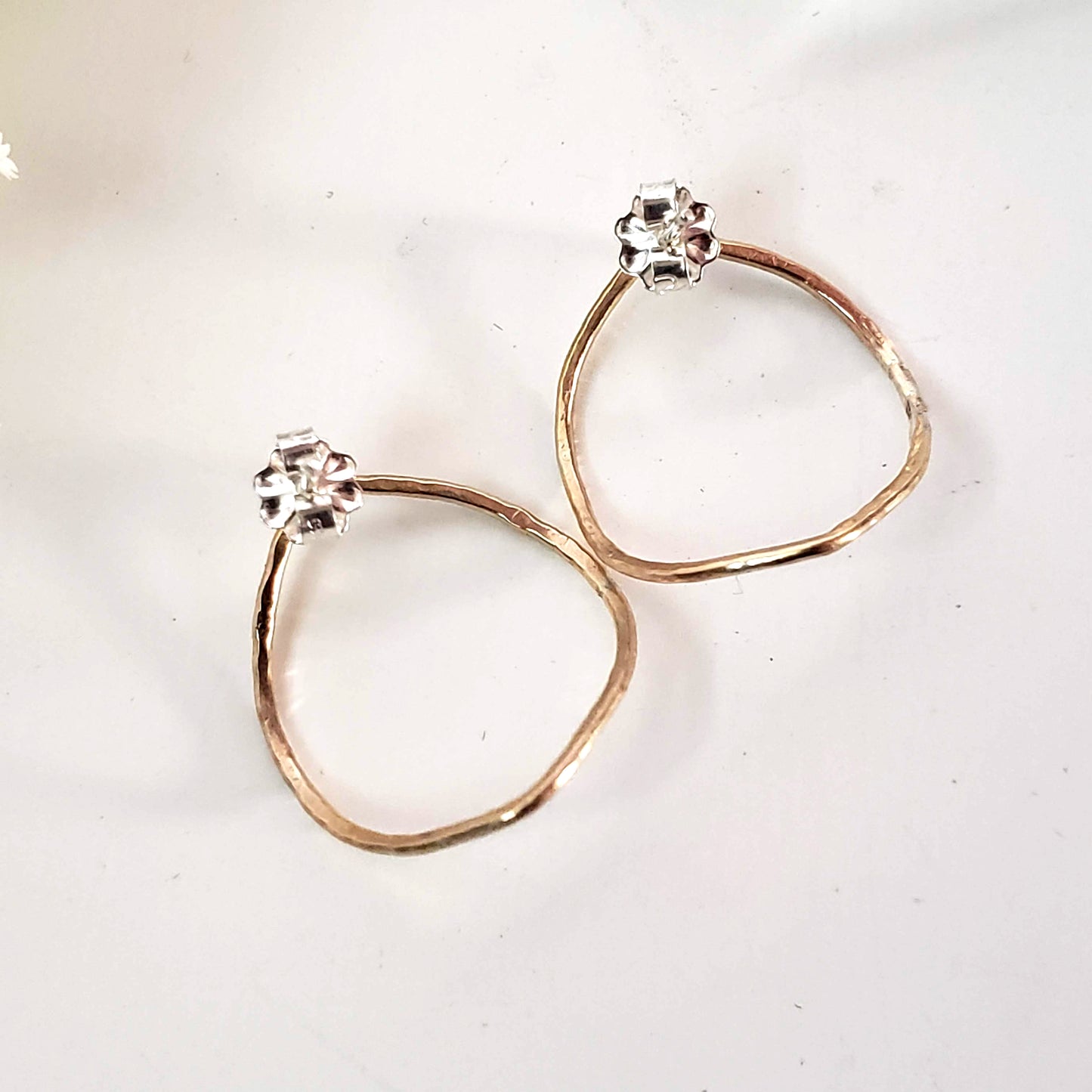 Pendientes de aro marquesa rellenos de oro IRIS de 14 k