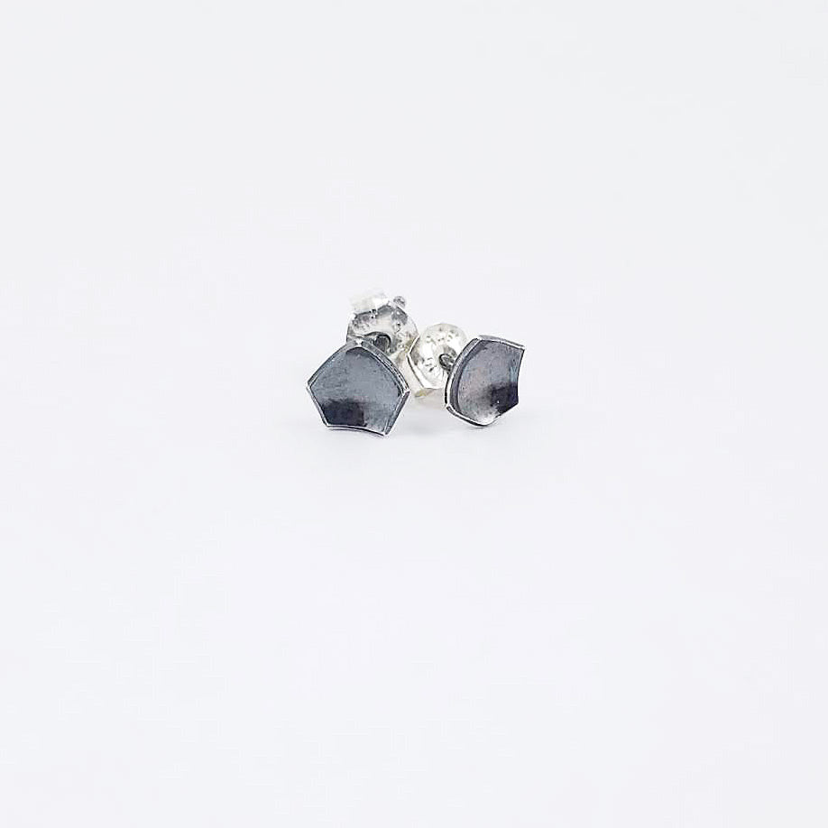 Eco Curved Studs - Gemspell