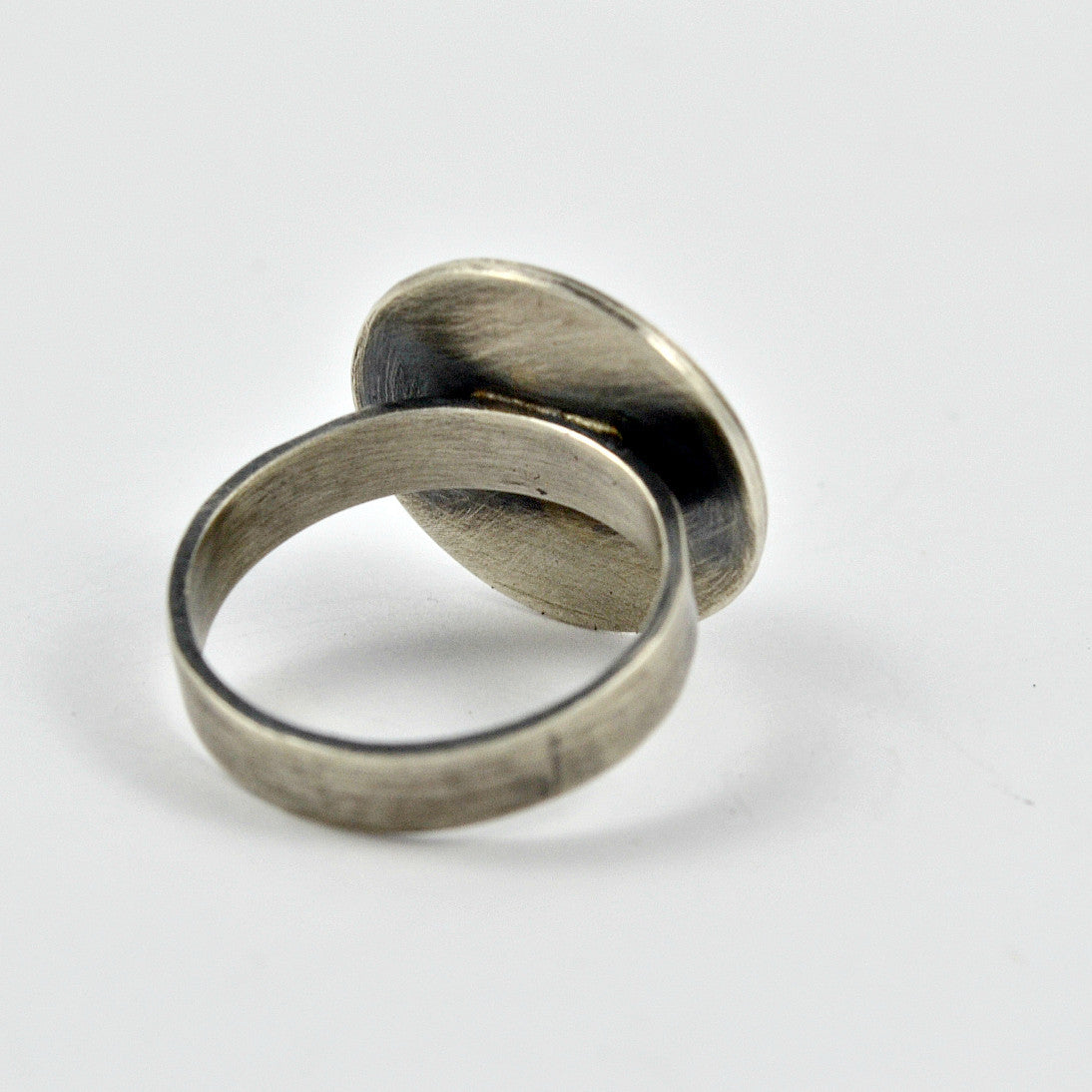 Orbit Chrysoprase Ring - Gemspell